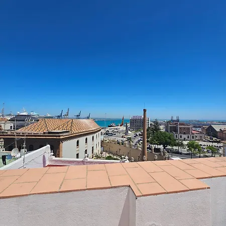 Plaza Santo Domingo Apartamento Cádiz